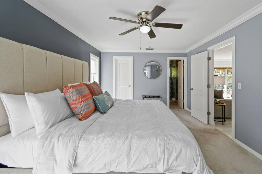 Tropical Beach & Lakefront Home West Palm Beach Exterior photo